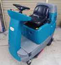 04_concrete-floor-scrubber_tjc